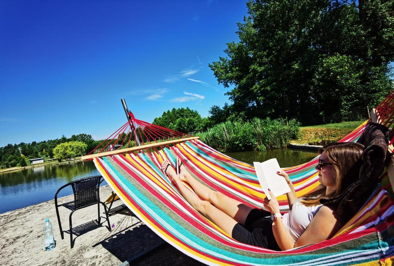 Farm stay Agrowczasy Nad Stawem