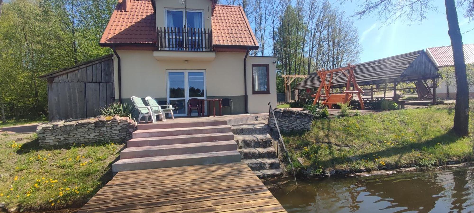 Agrowczasy Nad Stawem Farm stay Gartatowice